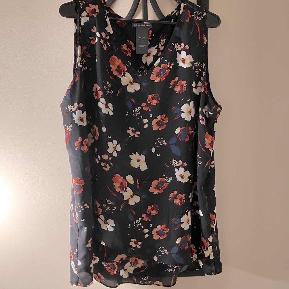 Women’s floral tank